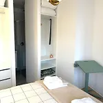 - Centro - 2 Quartos, 2 Casas De Banho * Oporto